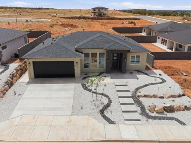 House for sale in Colorado City, Arizona