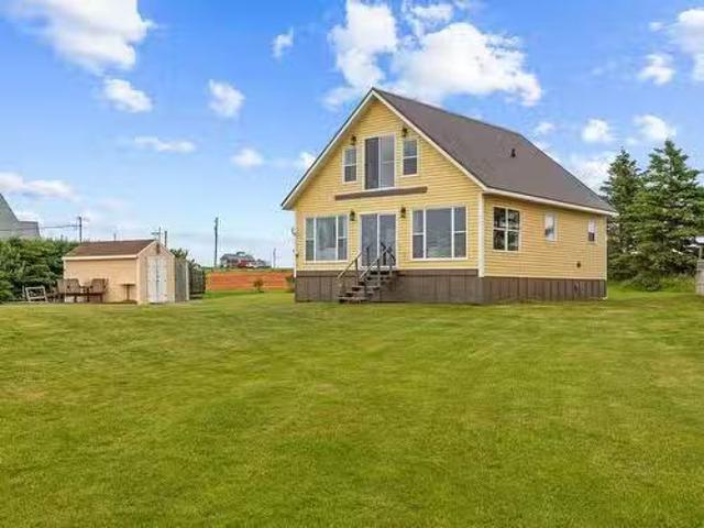 House for sale in Prince, Prince Edward Island