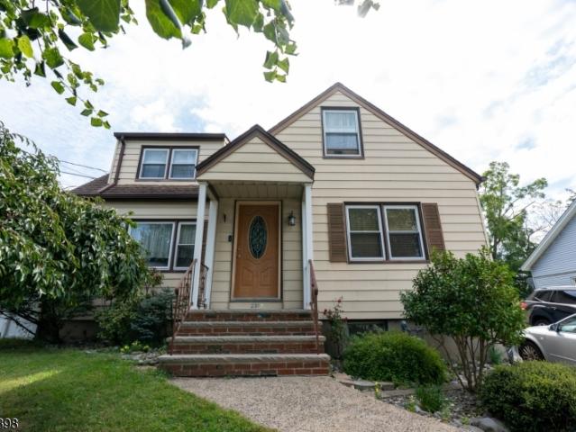 House for sale in Union, Union County