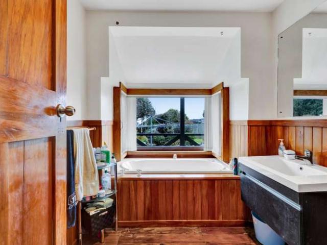 House for sale in Taranaki