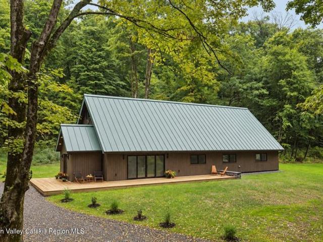 House for sale in Bloomington, New York