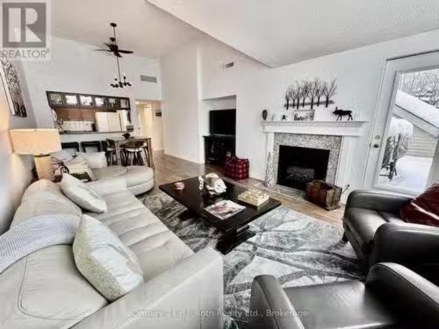 Condo for sale in Huntsville Condo for sale in Huntsville