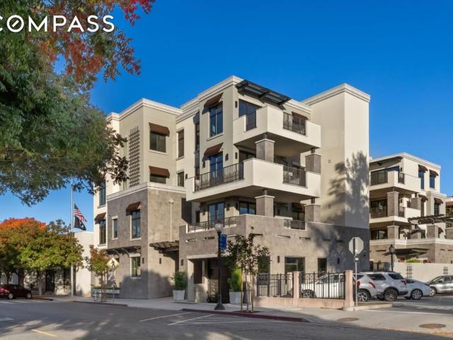 Condo for sale in Mountain View, California