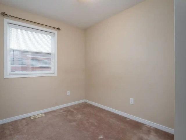 Apartment for rent in Mulhurst Bay, Ontario