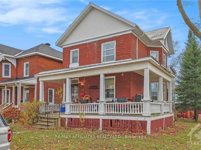 Office for sale in Smiths Falls, Ontario