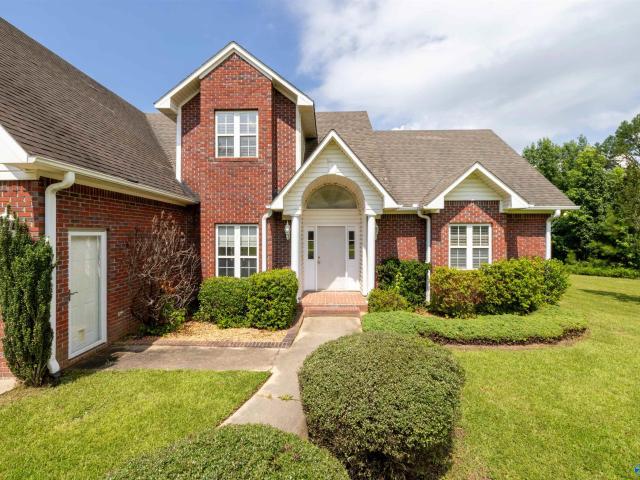 House for sale in Guin, Alabama