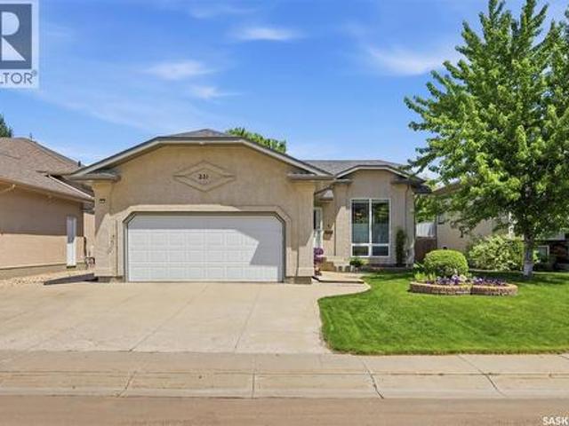 House for sale in Saskatoon, Saskatchewan