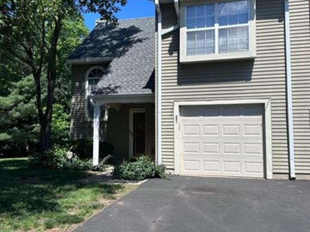 Townhouse for sale in Franklin, New Jersey