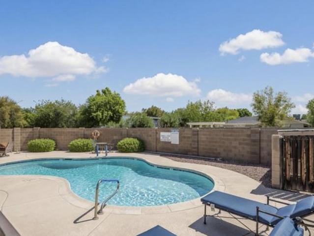 Townhouse for sale in Mesa, Arizona