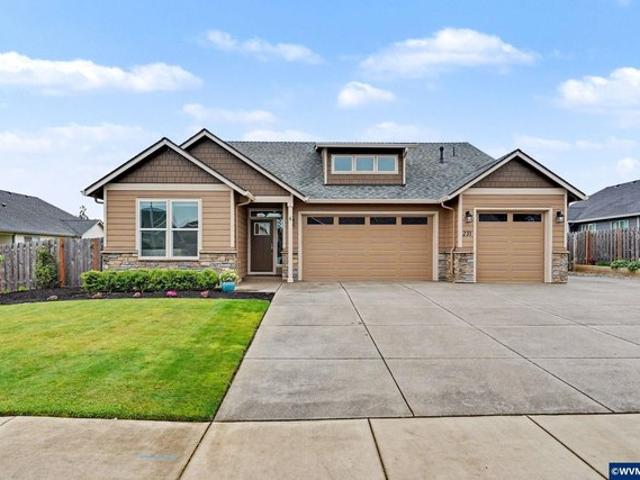 House for sale in Oregonia