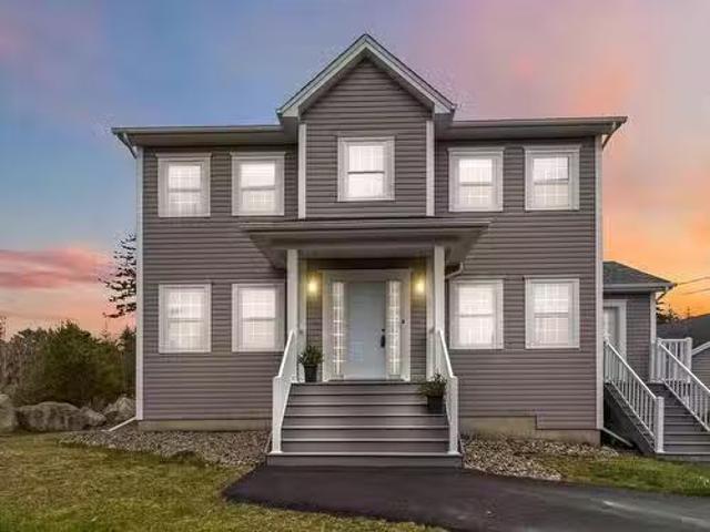 House for sale in Upper Tantallon, Nova Scotia