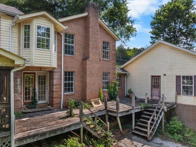 House for sale in Pleasant Grove, Strawberry Plains