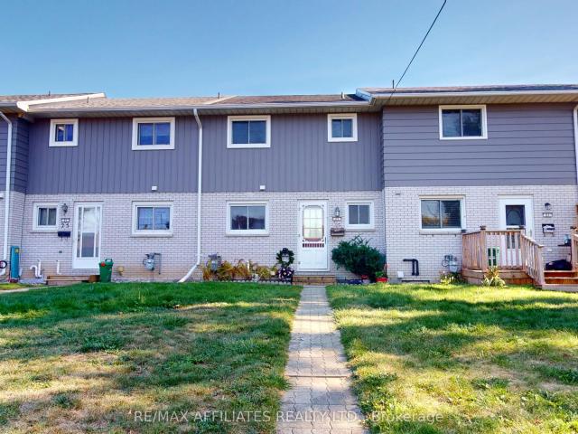 House for sale in Brockville, Ontario