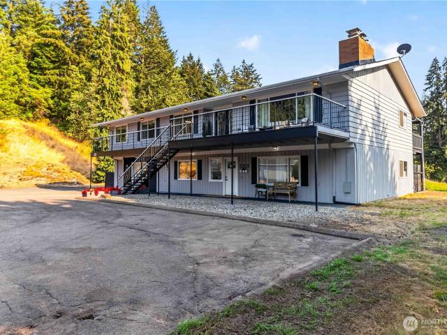 House for sale in Kalama, Washington