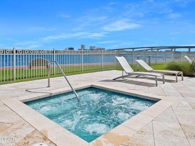 Condo for sale in Holly Hill, Florida