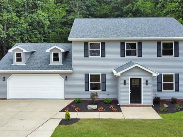 House for sale in Geneva, Ohio