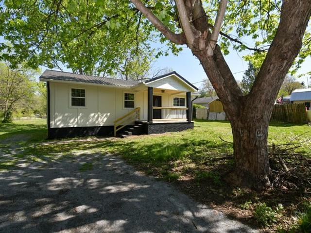 House for sale in Junction City, Kentucky