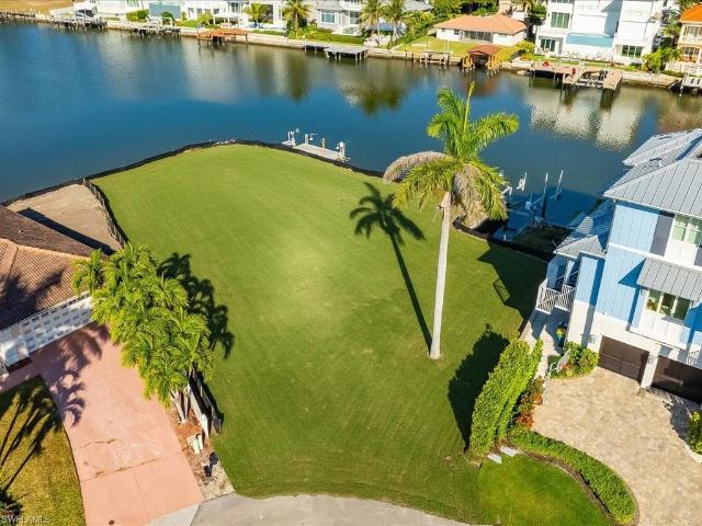 Land for sale in Vanderbilt Beach, Florida