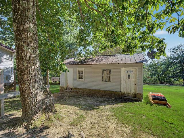 House for sale in Edmonson County, Kentucky