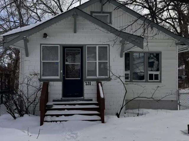 House for rent in East St. Paul, Manitoba