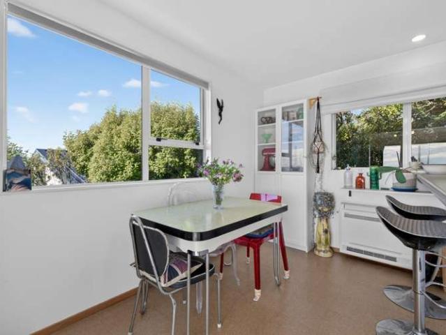 House for sale in Chaslands, Canterbury