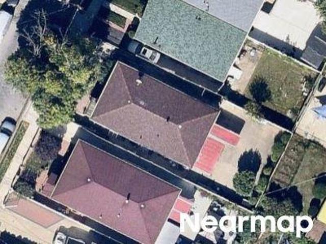 House for sale in Queens, Arverne