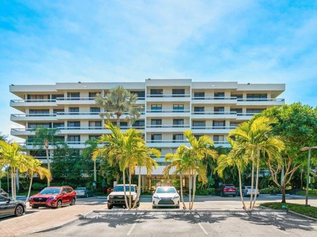 Condo for sale in Boca Raton, Florida