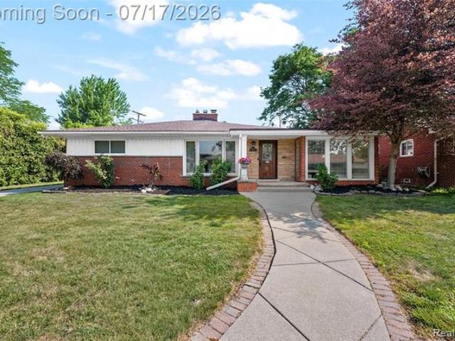 House for sale in Saint Clair Shores, Michigan