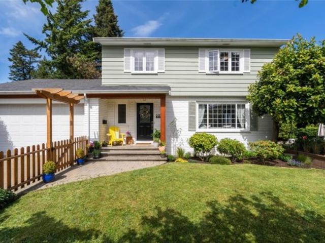 House for sale in Saanich, British Columbia