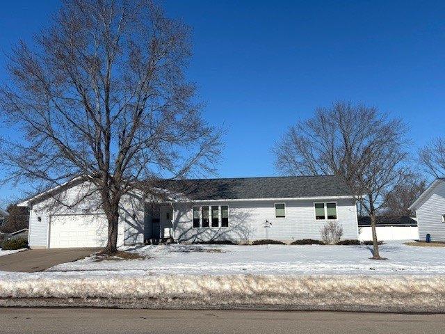 House for sale in Altoona, Wisconsin