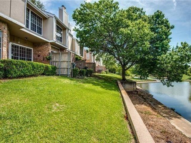 Townhouse for sale in Irving, Texas