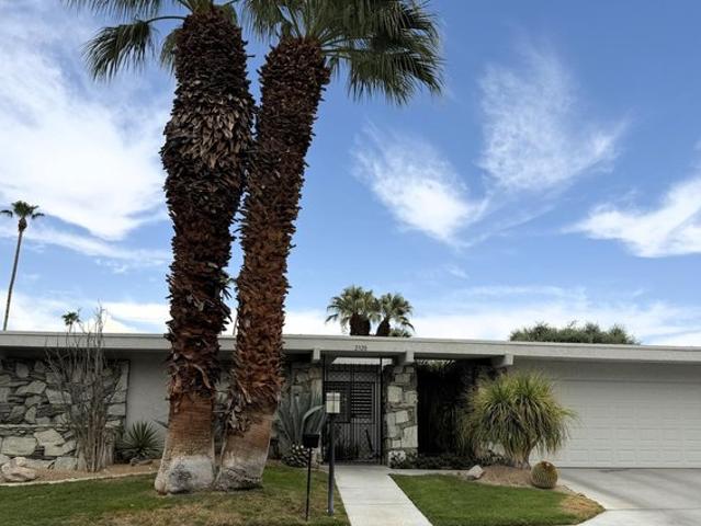 Condo for sale in Palm Springs, California