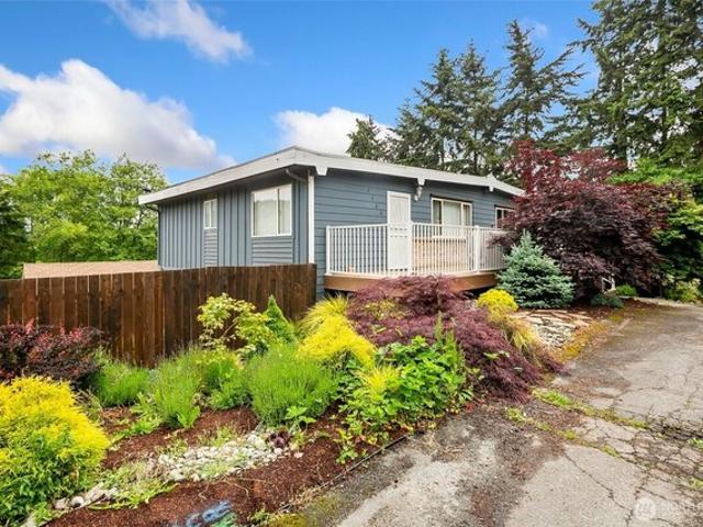 House for sale in Everett, Washington