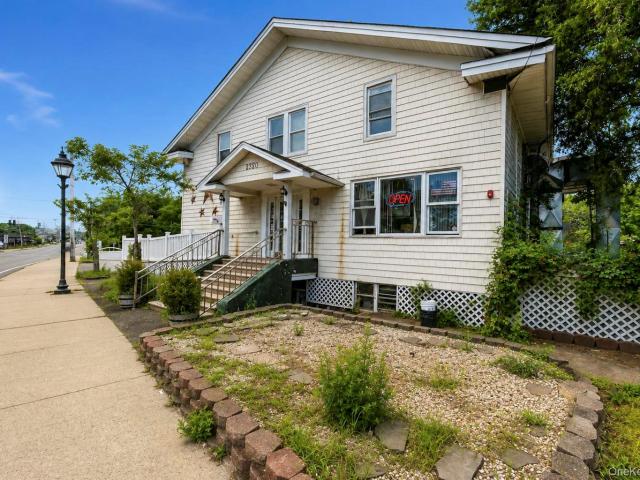 Commercial for sale in Centereach, New York