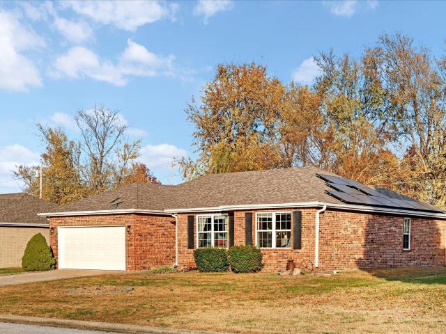 House for sale in Bolivar, Missouri