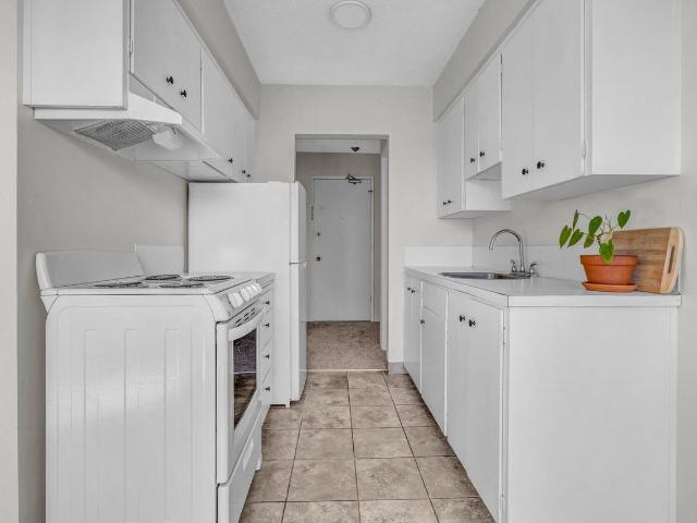 Apartment for rent in Vancouver, British Columbia