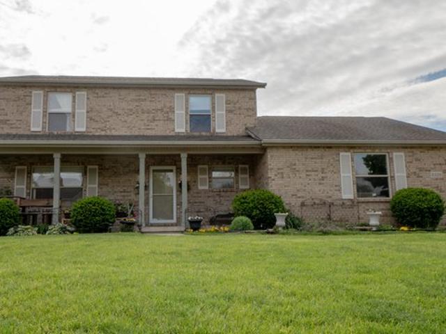 House for sale in Troy, Ohio