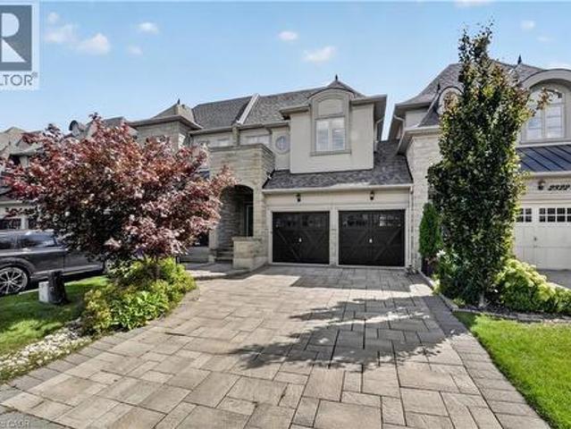 House for sale in Oakville, Ontario