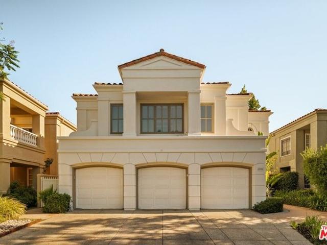 House for sale in Calabasas, California