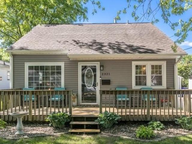 House for sale in Linn, Iowa