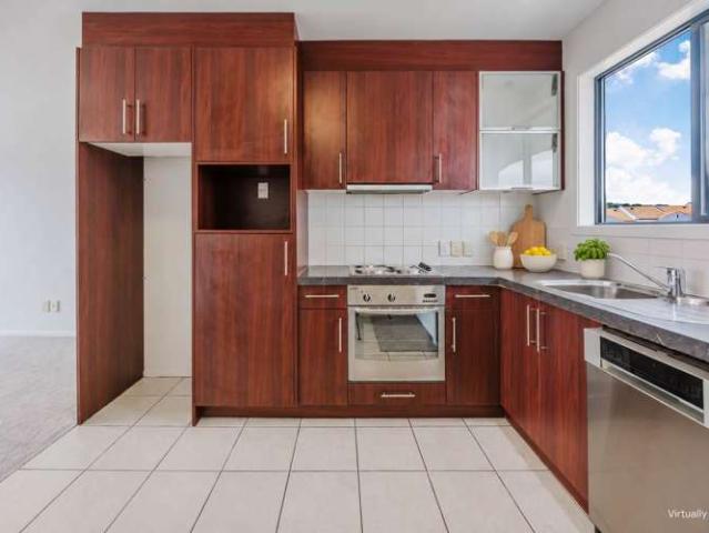 Apartment for sale in East Tāmaki, Howick