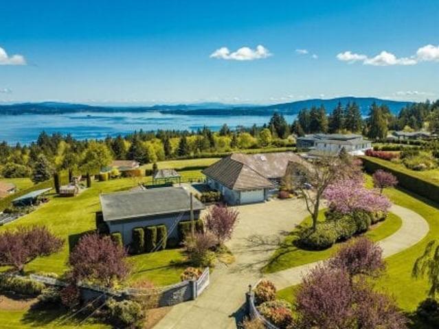 Property for sale in Mill Bay, British Columbia