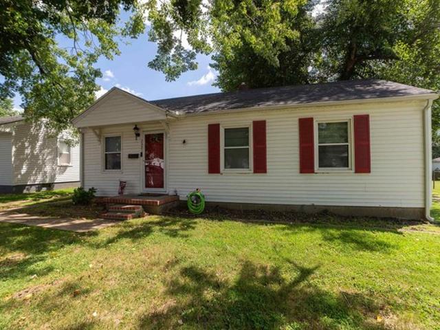 House for sale in Evansville, Indiana