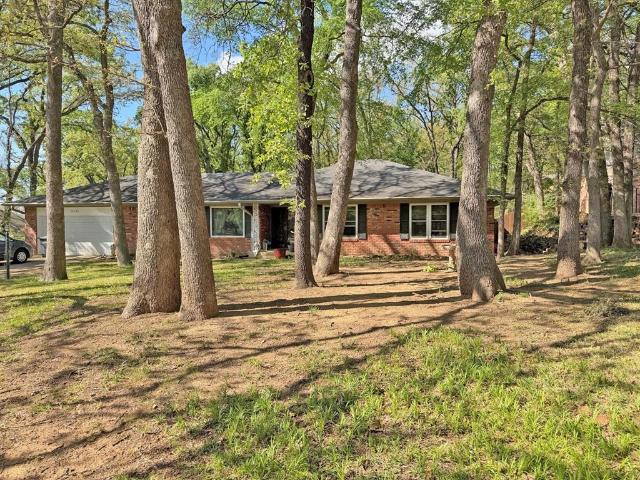House for sale in Carter, Oklahoma