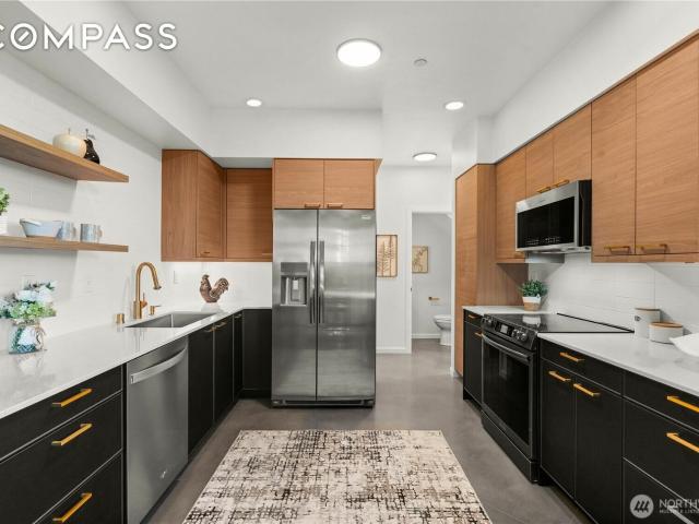 Townhouse for sale in Bothell