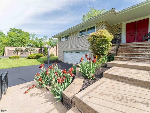 House for sale in Beachwood, Ohio