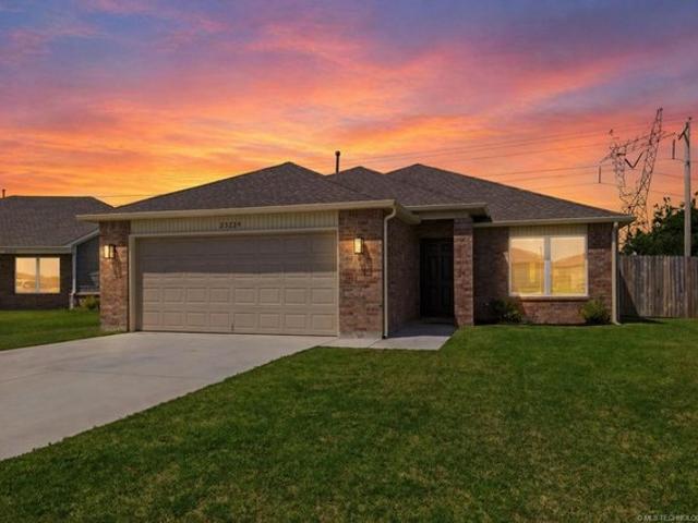 House for sale in Broken Arrow, Oklahoma