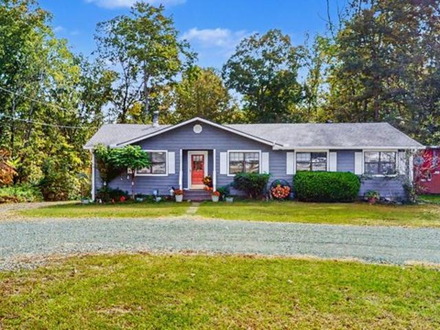 House for sale in Ashland City, Middle Tennessee