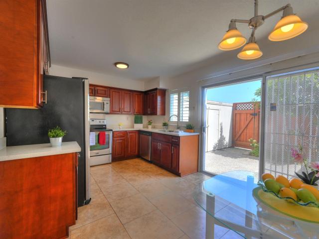 Townhouse for sale in San Leandro, California