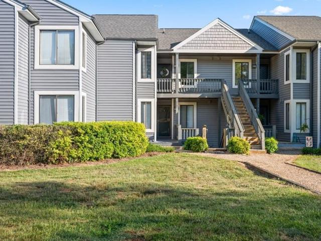 Condo for sale in Virginia